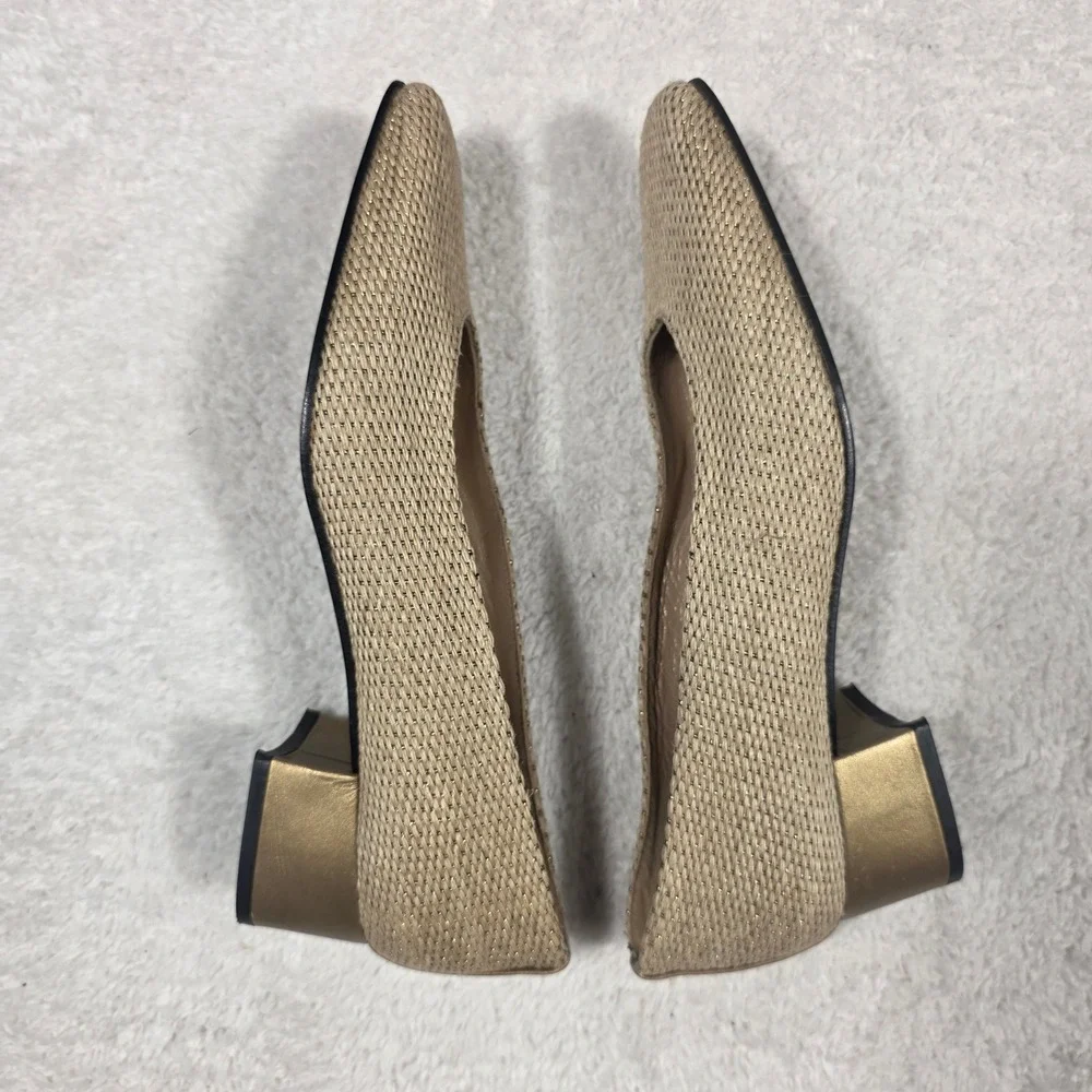 Stuart Weitzman step into